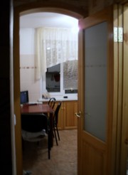 продам 2 комнатную  благоустроенную квартиру Кутузова 18-1  т.51-08-91.89236906821